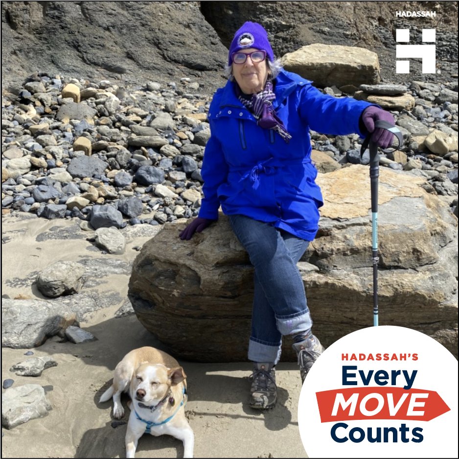 Hadassah's tweet photo. We love seeing #Hadassah members making Every Move Count! Thanks to Peg, Michelle and Cathy for sharing these incredible photos. Round 2 starts June 27 when we Move Across Israel - join us! #EveryMoveCounts #EMC22
👇 👇
https://t.co/yOeryNy0K5 https://t.co/sM0716Tqr1
