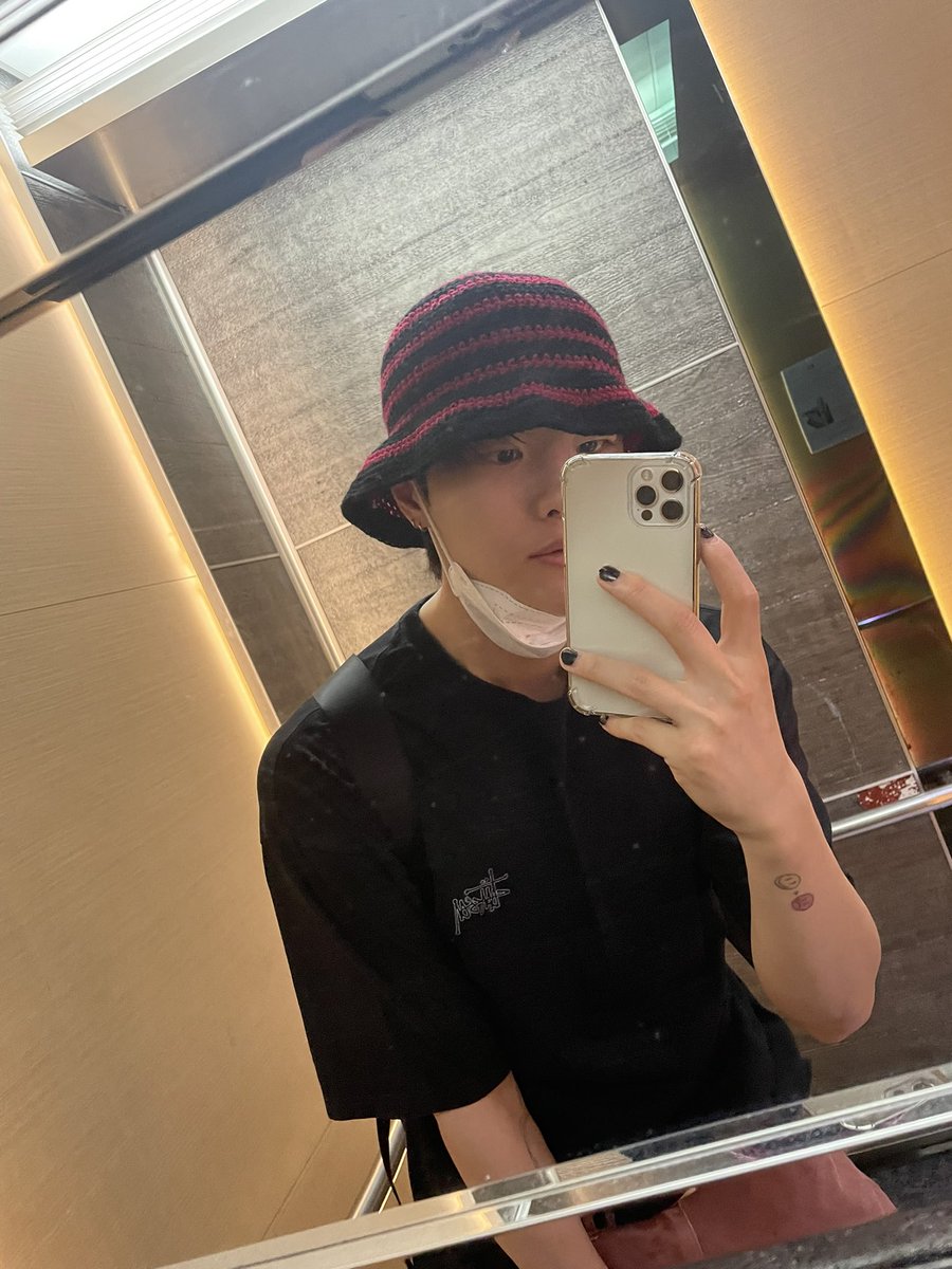 조우즈 tweet media