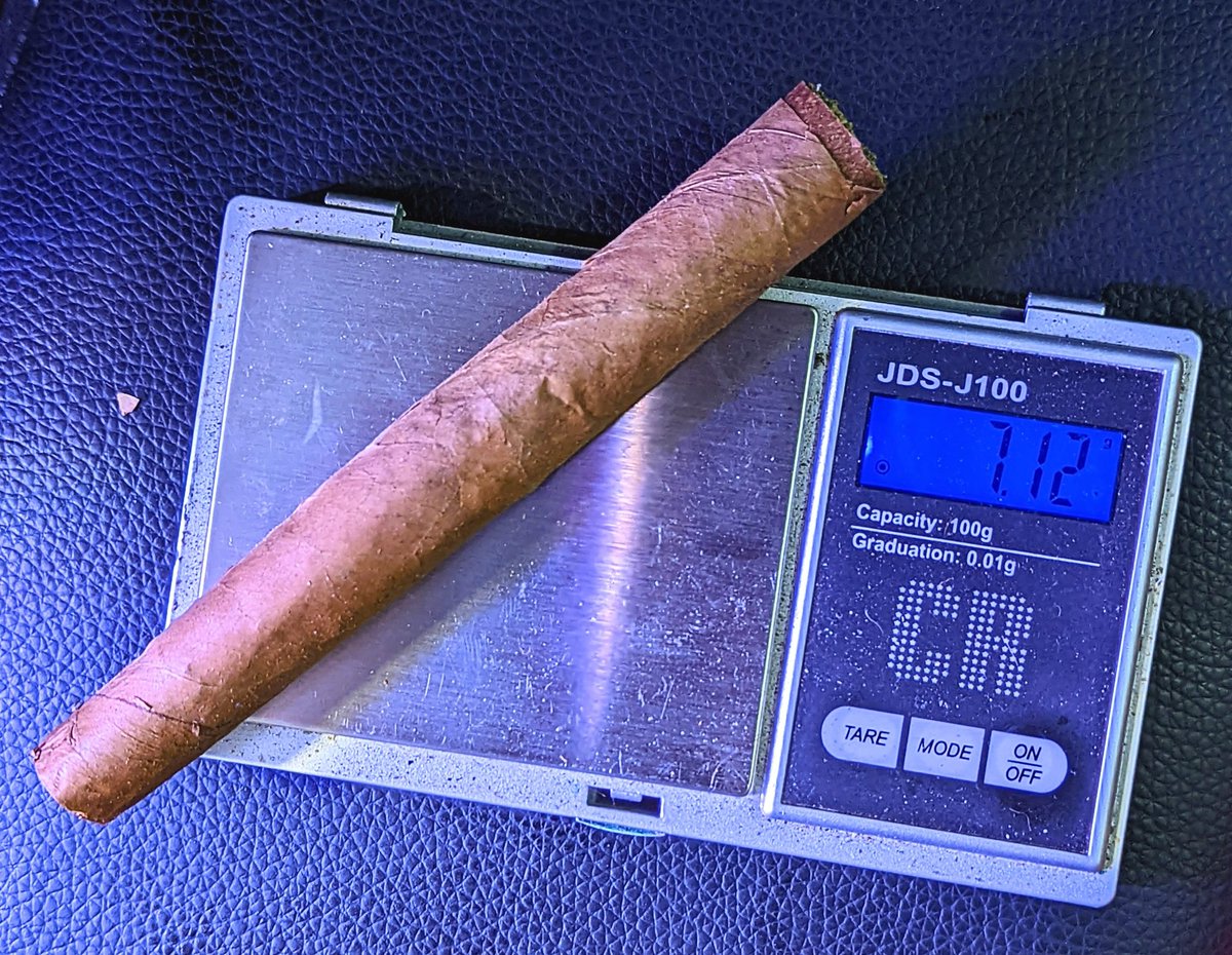 FlaioBudz's tweet photo. Let's get high.. 🔥 https://t.co/P3fGA5chqy
