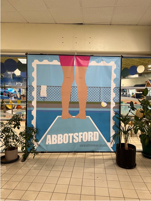 City_Abbotsford's tweet photo. We are happy to be showcasing local artist Kassandra Corcoran while offering opportunities for our patrons to make memories in our recreation centres. Come take a photo at ARC and MRC!
#abbyprc #art #culture https://t.co/y3CUaWdtAI