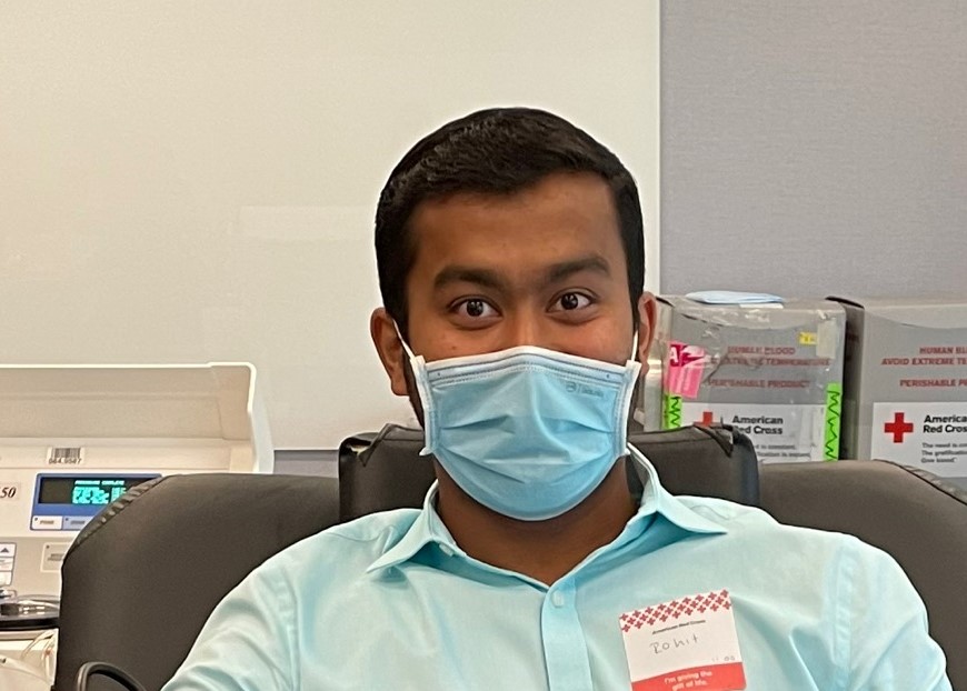 TakaraBioUSA's tweet photo. Our team gave blood today at a Takara Bio blood drive! Thank you to all who came to donate!

To donate blood, host a blood drive, or volunteer with @RedCross Blood Services, start here: https://t.co/lVEdlkRnXj https://t.co/oFxb2gHuuL