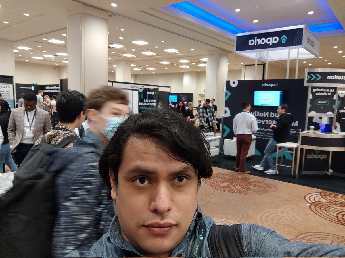 Fer_120's tweet image. Great event! Interested conferences and above all great people! #MLOpsWorld2022