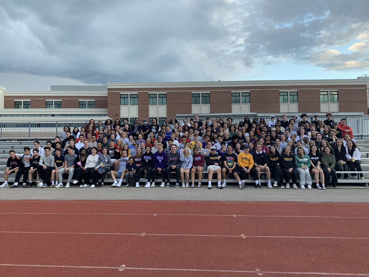 To cap off a week filled with amazing activities…Grade 12 Sunset Event!!