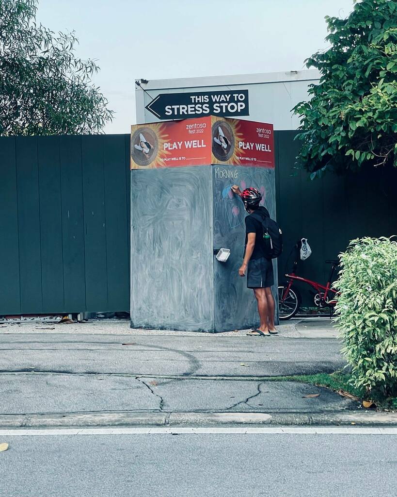 jimtkm's tweet image. 10.06.2022 - doodle. Thomas Tan instagr.am/p/CemrsfZPH3U/