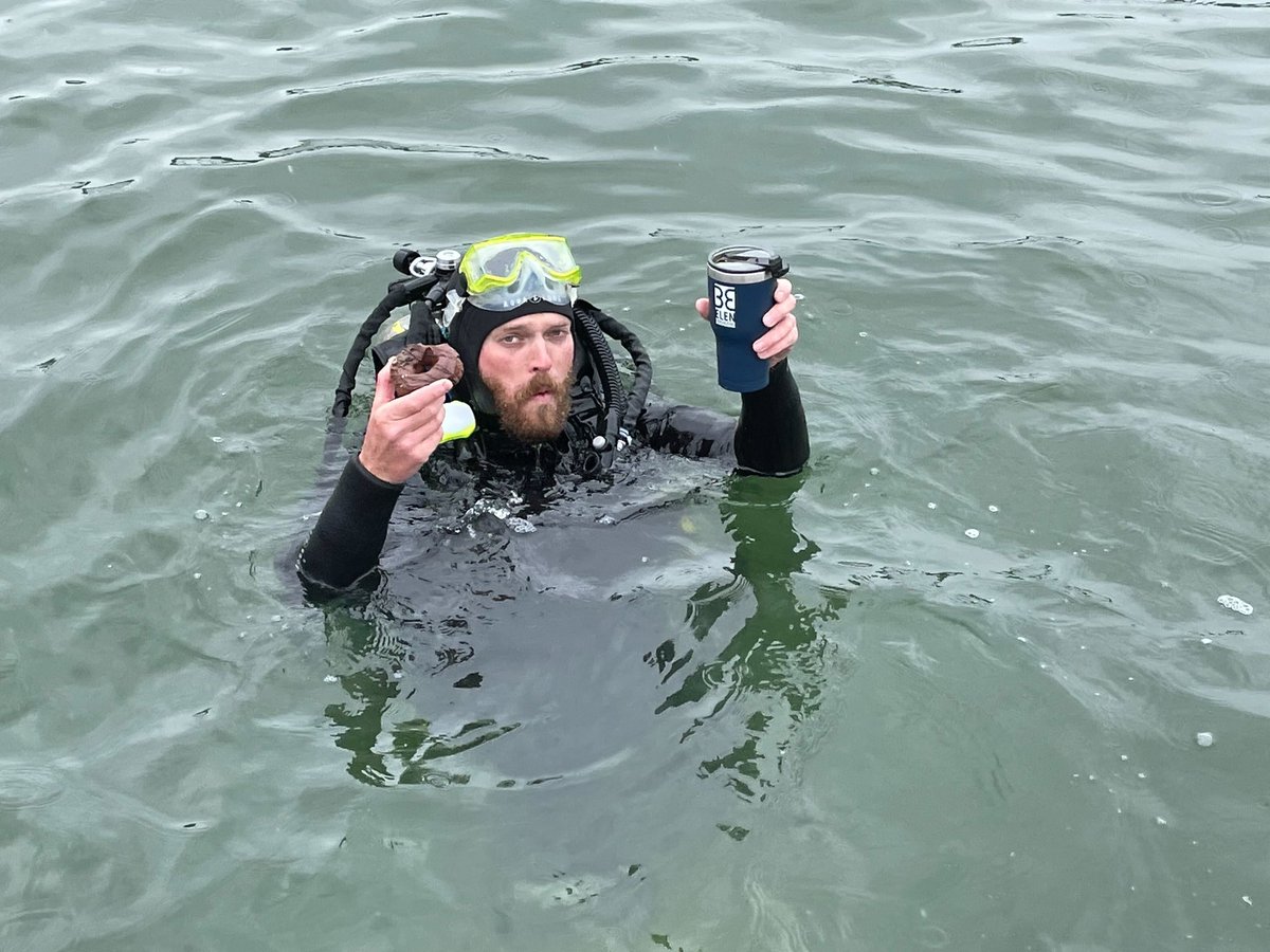 martyodlin's tweet photo. This is the most @running_tide picture I’ve ever seen.

Nate Porter, Captain of our Coastal Team, taking a well deserved coffee and donut break. https://t.co/OWgCnALSDC