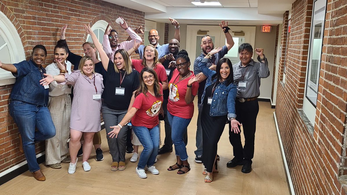 yvettecnt's tweet photo. Day 4: Today we wrapped up our amazing discussion group sessions. Thank you for being our think tank and pushing us to and refine our leadership #HarvardEdLeaders #RYHT https://t.co/YhcAFXMm5X