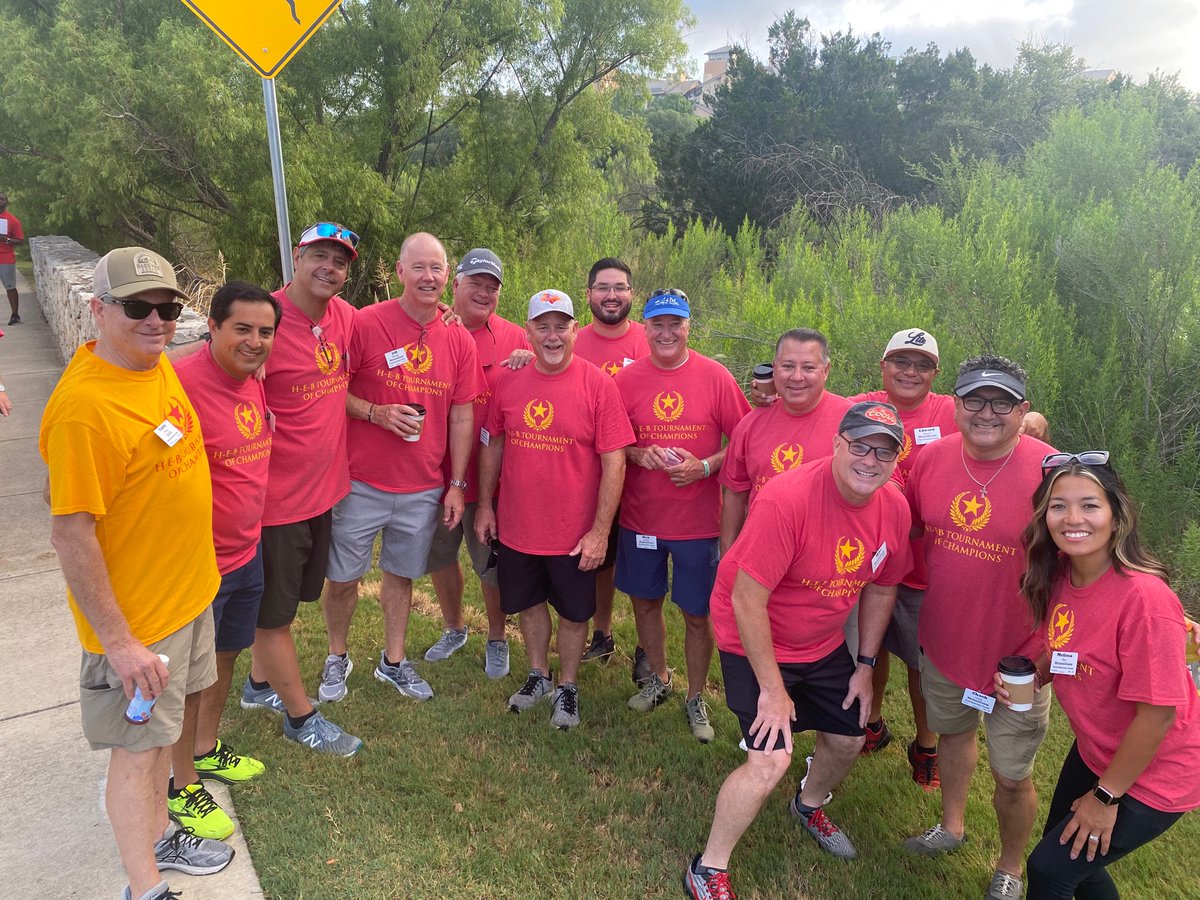 mya028's tweet photo. Working together for our community!
@hebtoc @MolsonCoors @GoodSamTX #hebtoc https://t.co/8UenICLVjw