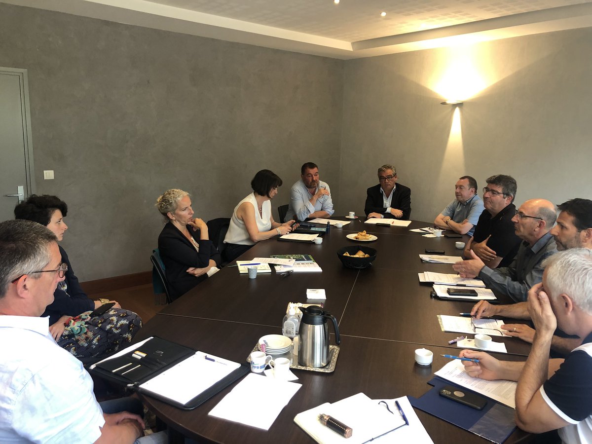 FFB TP 79 (@ffbtp_79) on Twitter photo #ElectionsLegislatives
Échanges sur propositions de la <a href="/FFB/">Christian Schwang</a> avec 4 candidats ayant accepté invitation président <a href="/FranckMichelon/">Franck Michelon</a> et administrateurs
<a href="/GuillaumeChiche/">Guillaume Chiche</a> <a href="/B_Marchive/">Bastien Marchive</a> <a href="/rochefort_c/">Cécilia Rochefort</a> <a href="/delphinebatho/">Delphine Batho</a>
#emploi #formation #marchés #TransitionEcologique #fiscalité. #ElectionsLegislatives
Échanges sur propositions de la <a href="/FFB/">Christian Schwang</a> avec 4 candidats ayant accepté invitation président <a href="/FranckMichelon/">Franck Michelon</a> et administrateurs
<a href="/GuillaumeChiche/">Guillaume Chiche</a> <a href="/B_Marchive/">Bastien Marchive</a> <a href="/rochefort_c/">Cécilia Rochefort</a> <a href="/delphinebatho/">Delphine Batho</a>
#emploi #formation #marchés #TransitionEcologique #fiscalité.