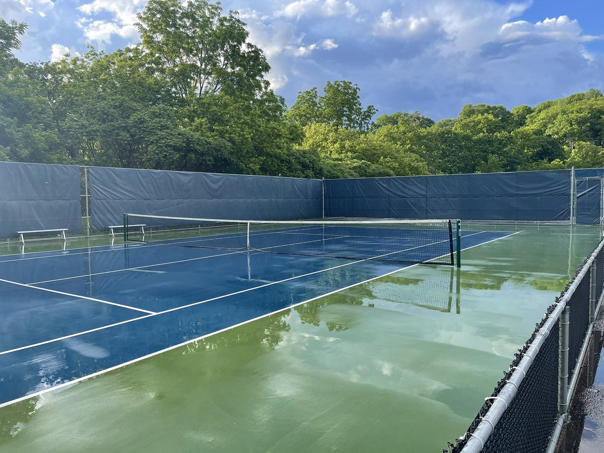 EricaGavel's tweet photo. Was close to 🤮🤮🤮… Saved by the rain 😆🙏🏼 #nocomplaints #practiceisover https://t.co/f5yvOBvPjY