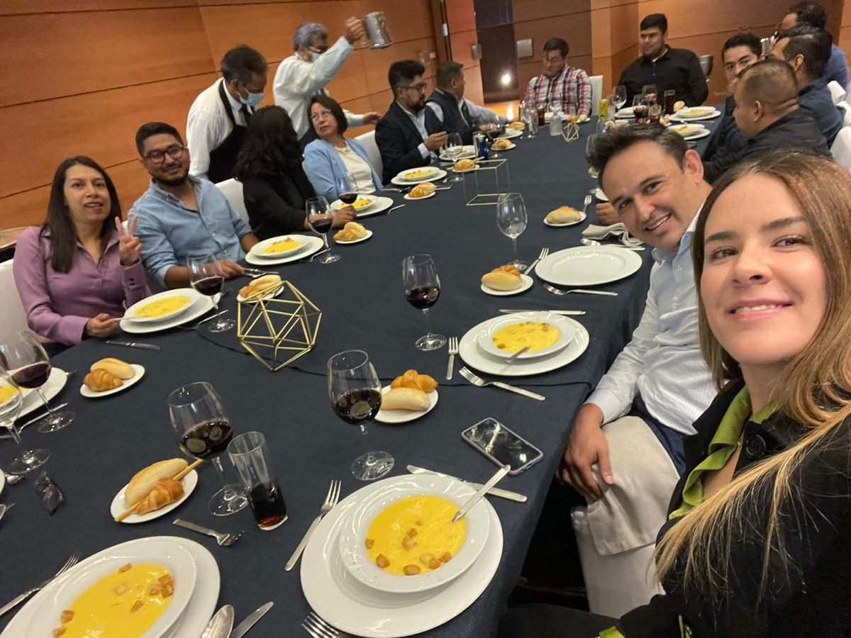 CallItOnce's tweet photo. 😃🎉Encantados de haber compartido este día con nuestro gran #Equipo, en este magnífico #KickOff2H en el @CentroAsturiano de Polanco, para seguir sumando aprendizaje, éxitos y nuevos retos tecnológicos. ¡Muchas gracias!☁️✅
#Teamwork #CallITOnce #BeyondtheCall https://t.co/4m6no8pWdh
