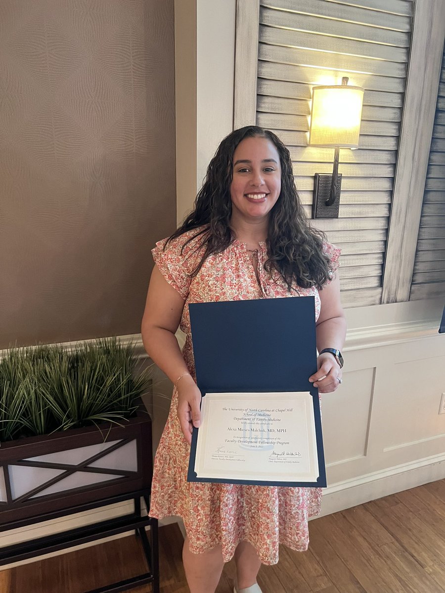 DrAlexaMM's tweet photo. The greatest things I’ll take away from the @uncfammed #facultydevelopment fellowship are a new intentionality to my teaching, relationships with a great group of peers, and a newfound appreciation for Bob Ross. 😂#fmrevolution #familymedicine #academicmedicine @STFM_FM @aafp https://t.co/M8hBZSc6ef