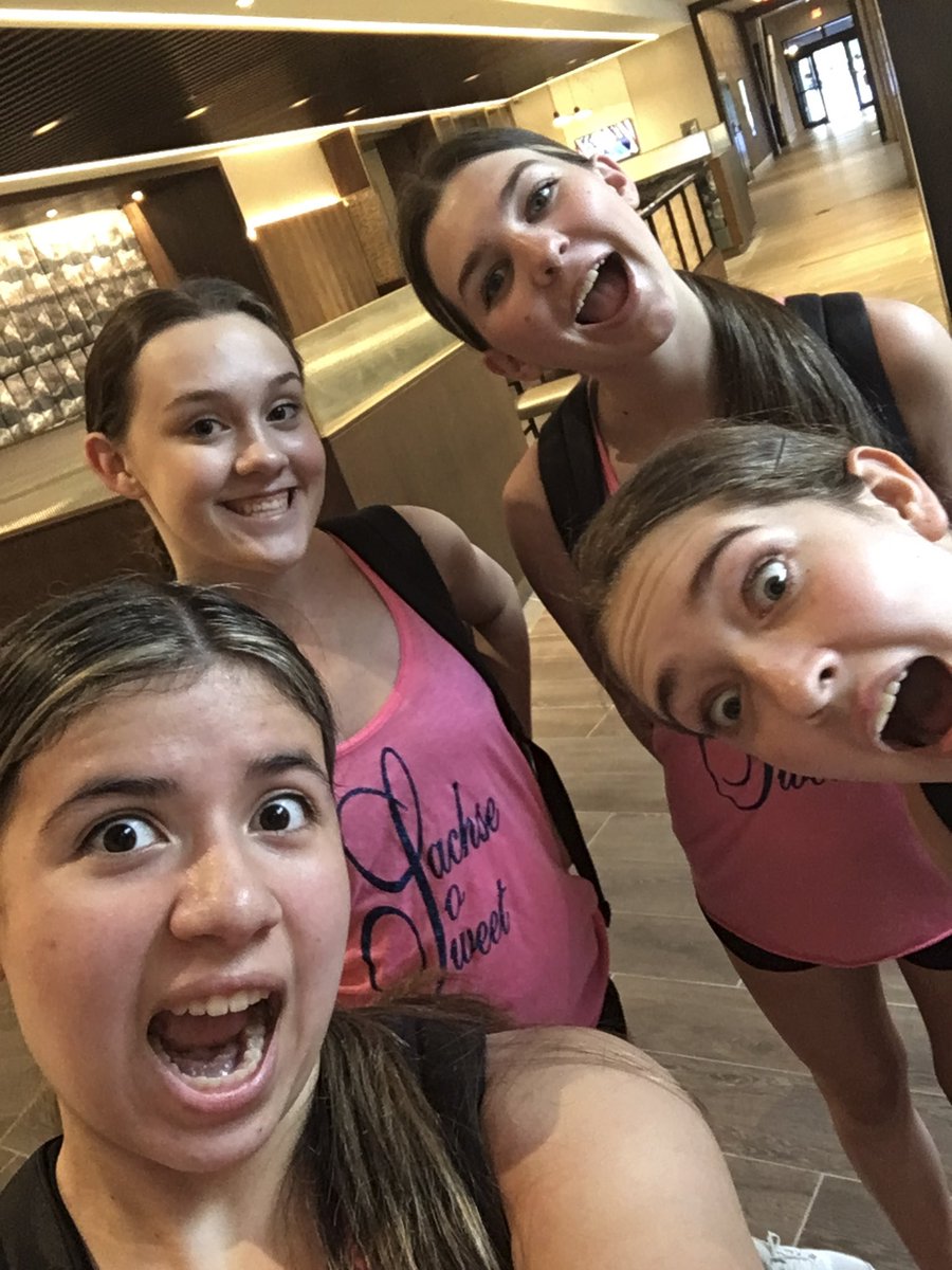 Swingsters_SHS's tweet photo. Can’t tame the flame. Fire Four! #htedance #swingsters #officers https://t.co/5U6YQV3dyq