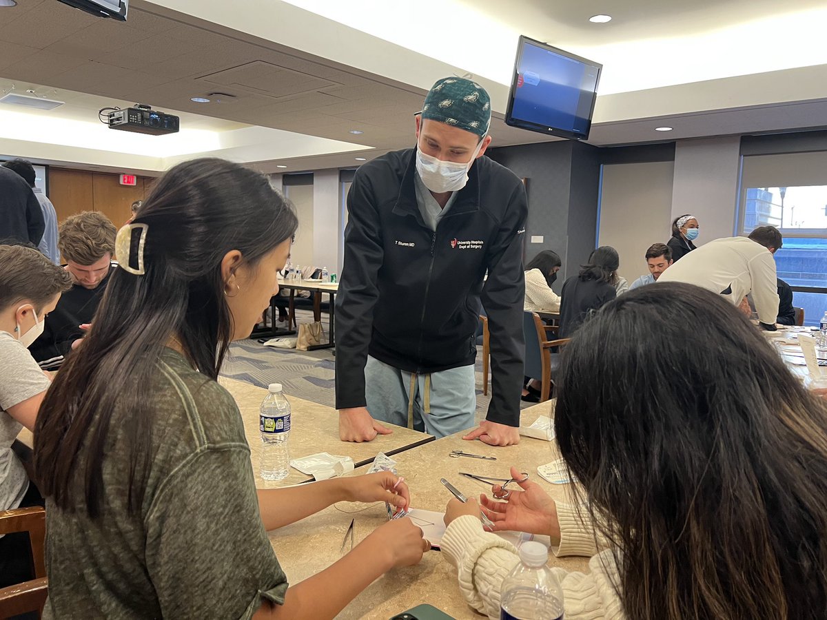 UH Surgery Residents tweet media