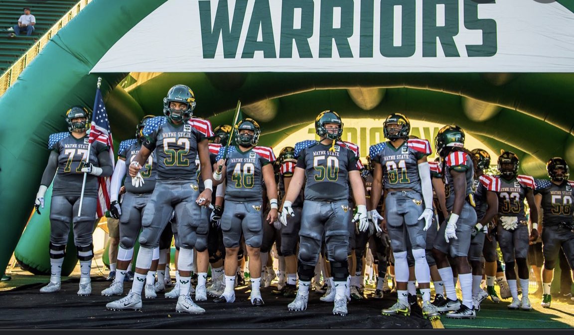 Very blessed and thankful to have received my first offer from Wayne State University after a great talk with <a href="/Coach_Rob_WSU/">Antwon Robinson</a>. #AGTG 
<a href="/WSUWarriorFB/">Wayne State Football</a> <a href="/RisingStars6/">Rising Stars Academy</a> <a href="/novifootball/">Novi Football</a> <a href="/AllenTrieu/">Allen Trieu</a> <a href="/TheD_Zone/">The D Zone</a>