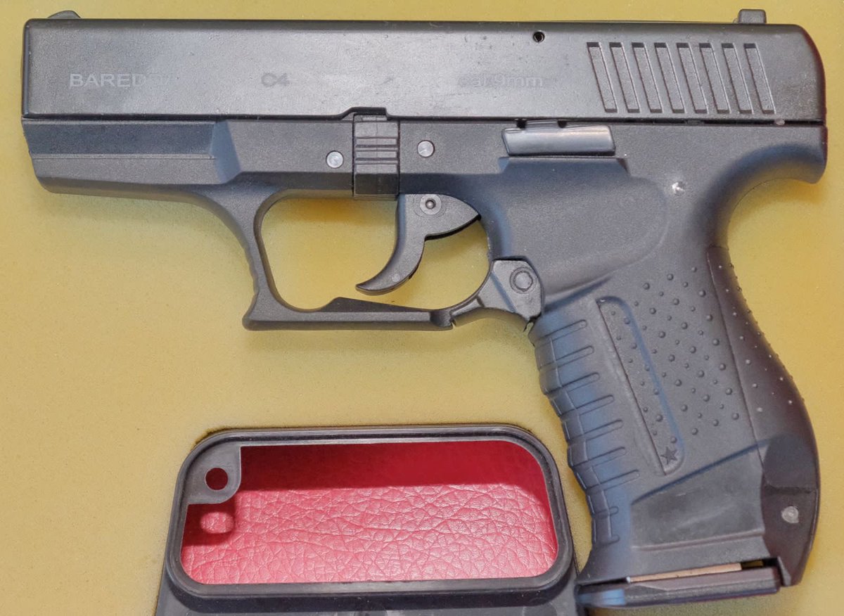 Non lethal guns self defense guns