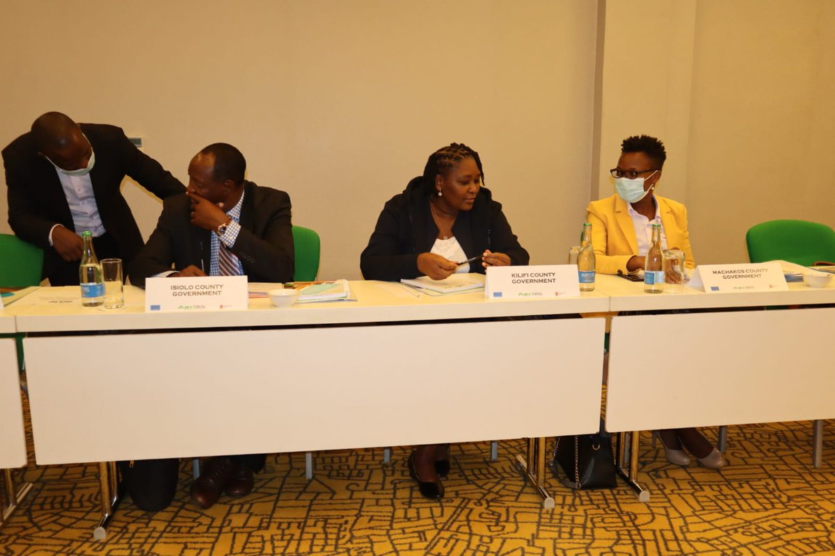 KenyaCIC's tweet photo. We are grateful to @denmarkinkenya  and @EUinKenya  for their continued support. The #AgriBiz program is ensuring that women and youth in Kenya access opportunities in the agricultural sector.

@KenyaGovernors , @kilimoKE , @MoICTKenya , @KEPSA_KENYA , @KenyaBankers https://t.co/JgqSh3e2NT