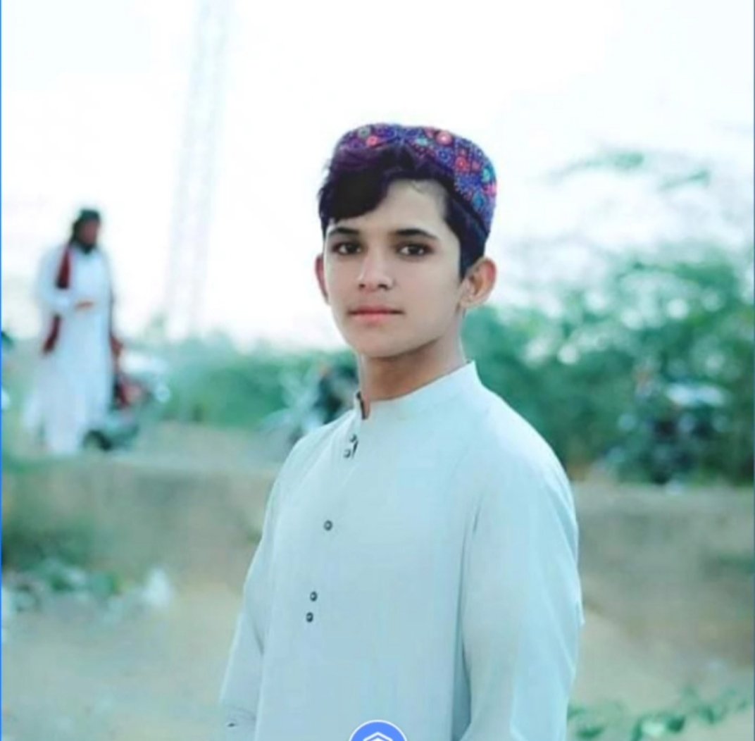 shamaeelAfghn's tweet photo. له ونې دنګ لالې مې مړ دې
چې چرته دنګه ونه ګورم زړه مې چوينه
#AlwaysMissingYou 😭
#جانانه_ده_جنتونو_سردار_شې
زړه دې راله سورې سورې کړو جانانه 💔😥 https://t.co/6wk3kf698X
