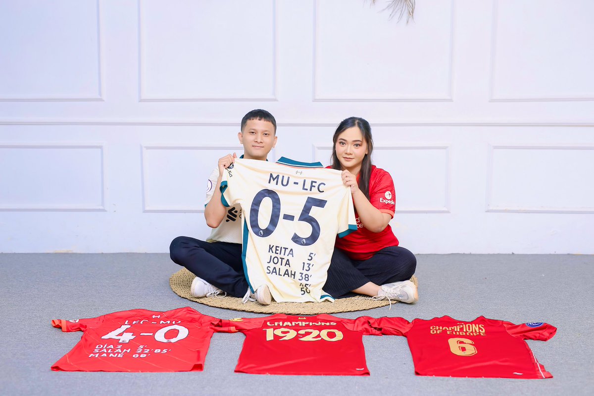 xyzfauu's tweet photo. @BIGREDS_IOLSC #FridayInREDS Pre-wedd ala #AnakBIGREDS https://t.co/qehptWruR1
