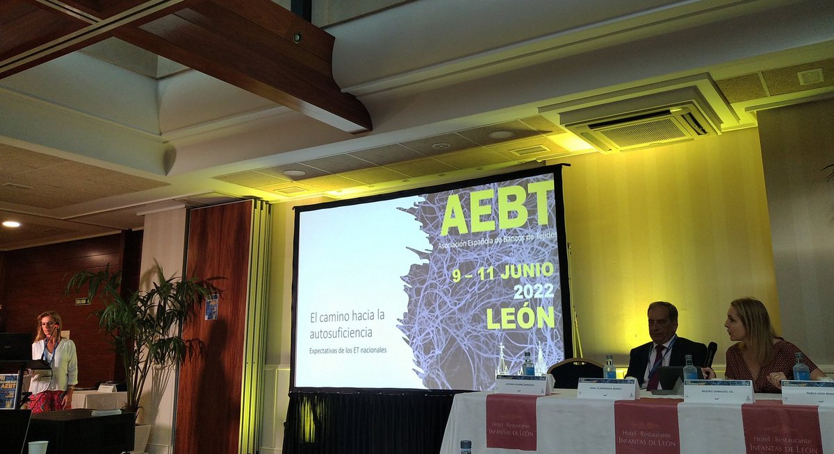 aebt_org's tweet photo. Comienza la presentación de la mesa 4: "El camino hacia la autosuficiencia" La presidenta de @aebt_org, @vila9990 nos presenta las expectativas de los ET nacionales ante el Plan Nacional de Tejidos @ONT_esp https://t.co/T2DWBJABRQ
