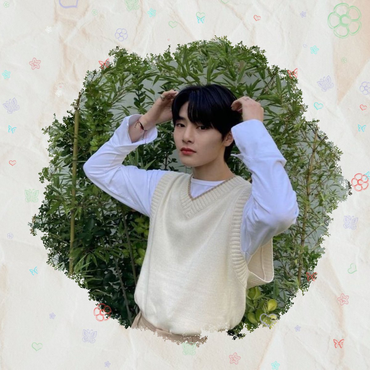 KSNJIY01's tweet photo. ㅤㅤ
ㅤㅤ  - `, uno's archvs ꒱ ↷🦊🍞

͏͏͏͏͏͏ ㅤㅤ*ೃ  locㅤ   : ㅤNirverum Grounds.
͏͏͏͏͏͏ ㅤㅤ*ೃ  dateㅤ : ㅤ06102022

ㅤㅤㅤ“  #Nirverum12thWin
              #IkalabindalawangKabanata
              #NIRVERUMXII
              #HappyAnnivNRV ” 
ㅤㅤ https://t.co/FVqk7iC0ti