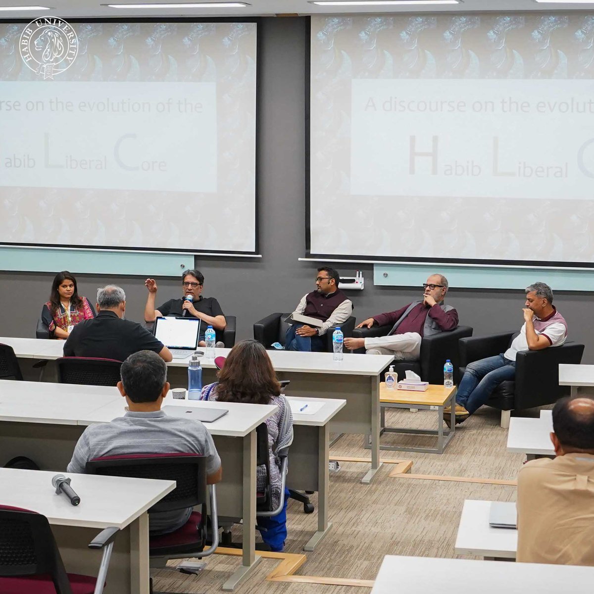 HabibUniversity's tweet photo. On the 6th & 7th June 2022, #HabibUniversity's faculty members from across various departments undertook a review of the #HabibLiberalCore (HLC). The 2 day review consisted of panel discussions, presentation on HLC courses & collaborative reflection on the trajectory of HLC....⬇️ https://t.co/nyGTpUp2oq