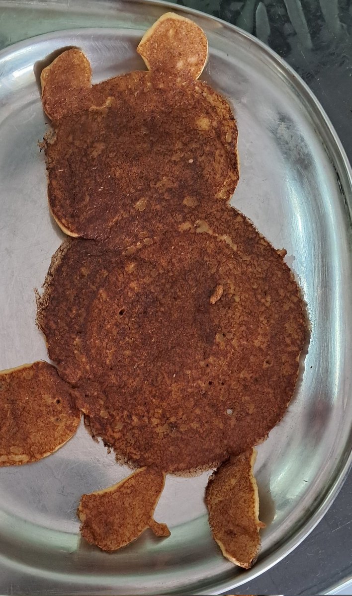 vihaan_cfindia's tweet photo. Apple pancakes 🥞
#saltyboy #cfdiet #pancake #foodart #foodieboy https://t.co/2yCujycbb0