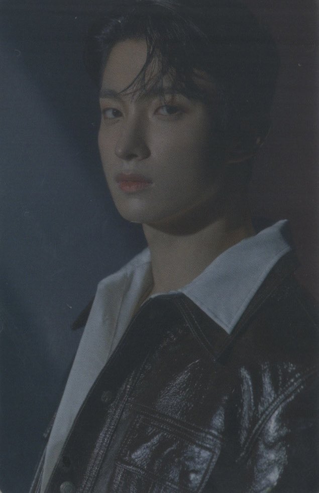 SEVENTEENscan's tweet photo. [SCAN] DK ATTACCA 20 PCS
#DK #SEVENTEEN #CARATS #Attacca https://t.co/Wvdw7bjEx7