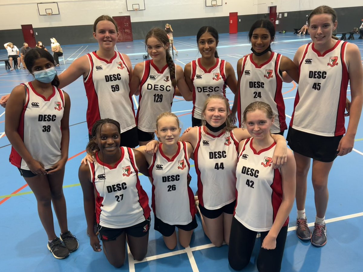 U14a squad played a strongly contested, fast paced game against @KingsAlBarshaPE with both teams, show casing some excellent baskets & some thoroughly enjoyable game play for the spectators. Well Done to All 💫 POM: Shannon 👏 #teamwork #courage #respect