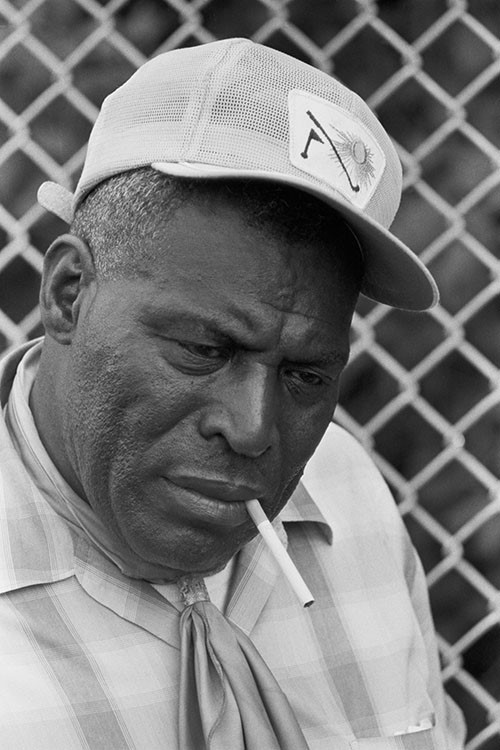 DonsTunes's tweet photo. Remembering the blues giant Howlin' Wold, born #OnThisDate https://t.co/RM5OA5IAQm