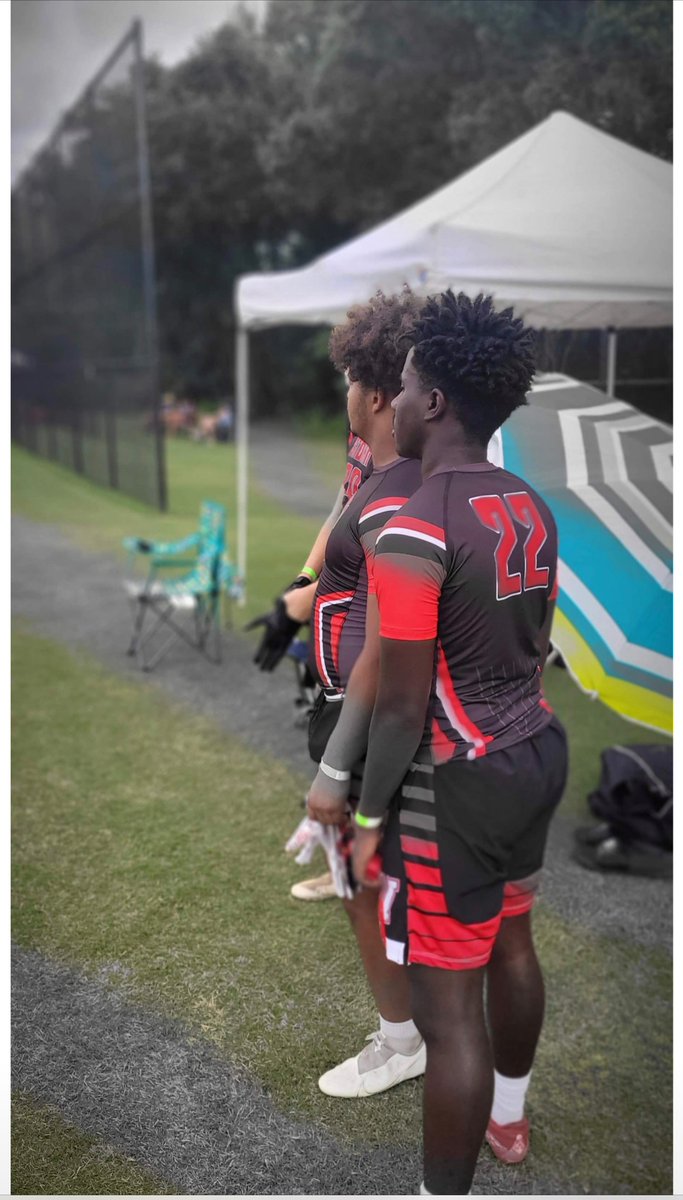 AdrianSmithJr3's tweet photo. Work is done in the off season 🏈💯🔥 @VCAStormFB  #USF7v7 https://t.co/2l0k0pjNx4
