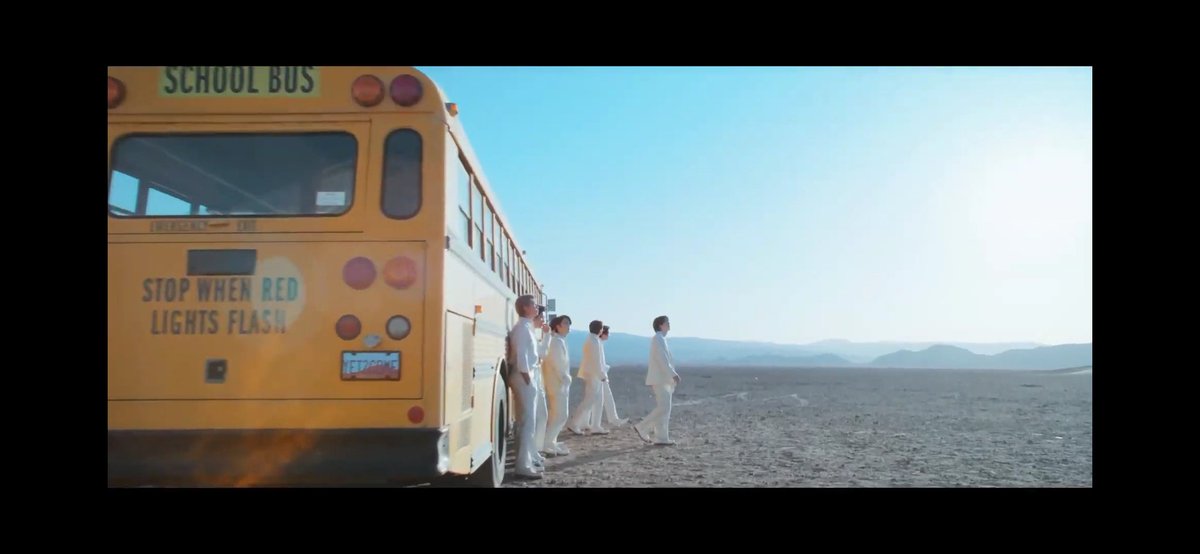 THVPMAO's tweet photo. WOW NO TENGO PALABRAS PARA DESCRIBIR COMO ME SIENTO!!! GRACIAS BTS POR TANTA FELICIDAD! LA CANCIÓN, EL RITMO, EL RECORDAR CADA ERA WOW ME ENCANTÓ! LOS AMO CON TODO MI CORAZÓN 😭💜😭 ESTOY LLORANDO DE FELICIDAD AHHH 

#YetToCome
#YetToCome_BTS
#BTSCOMEBACK2022
#Bts @BTS_twt https://t.co/uq82ut5kdk