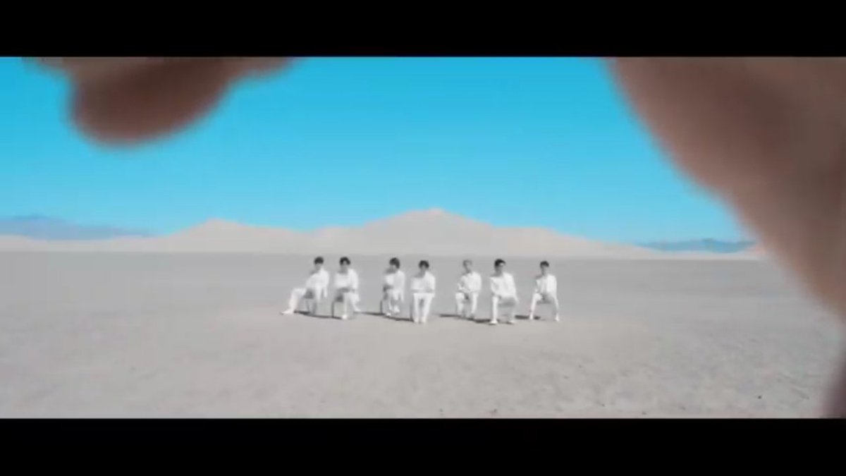 randomG22323248's tweet photo. The way it started😭💜✨

I'm sobbing
#bts
#YetToCome_BTS 
#yettocome https://t.co/aw4k3mTHe3