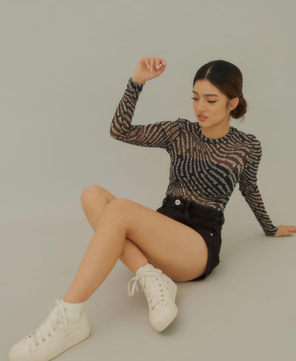 Happy Birthday, Belinda!!🥳🤍 Ang ganda ganda mo!!!!!

#BelleAndBeyond