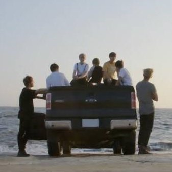 jiminievenus's tweet photo. — similitudes de #YetToCome con sus MVs antiguos de BTS! 

#YetToComeOutNow
#ProofOutNow https://t.co/Jh72gG5ieH