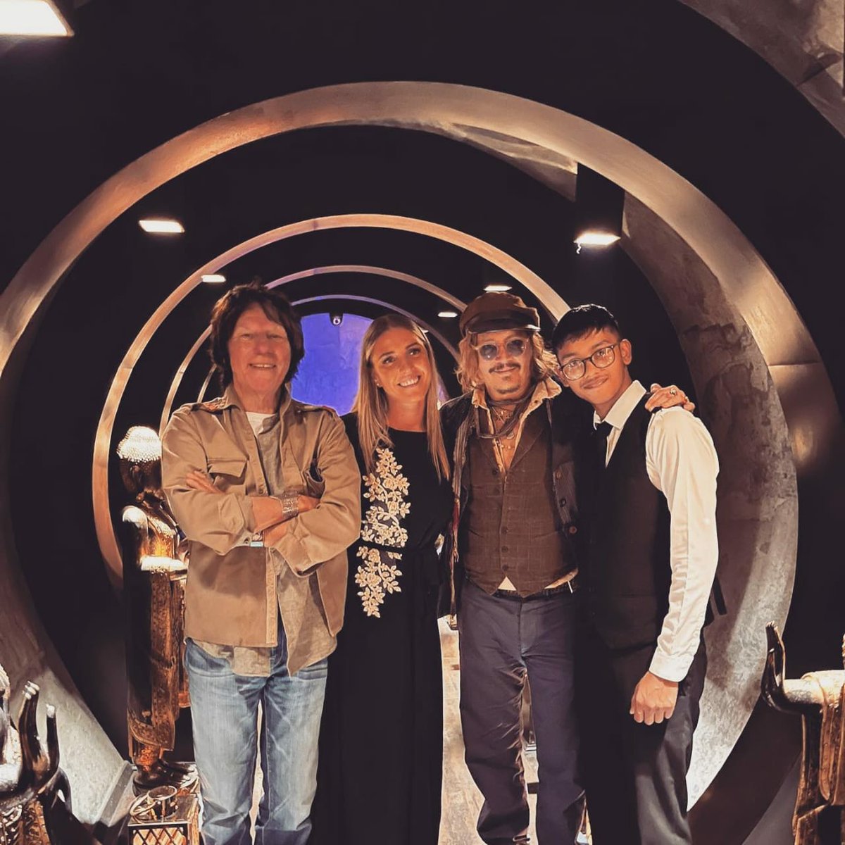 DelhiTimesTweet's tweet photo. "#JohnnyDepp was kind and humble; he loved our #tikkas, butter chicken &amp; curries," says #MohammedHussain, owner of #Indian resto in #UK where the actor had a celebratory dinner on #Sunday 

Tap to read: https://t.co/uZdeaCegFF

#JohnnyDeppFC #Varanasi #JohnnyDeppvAmberHeard #Depp https://t.co/qdQRmcHnpQ