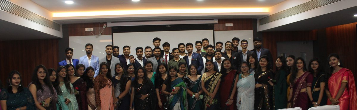 Silicontech_bbs's tweet photo. #silicontech
#sitbbsr
#sitbhubaneswar
#farewell
#farewell2022
#farewellparty
#mscdatascience
#mca
#mtech
#postgraduate https://t.co/YVL7uvvEb1