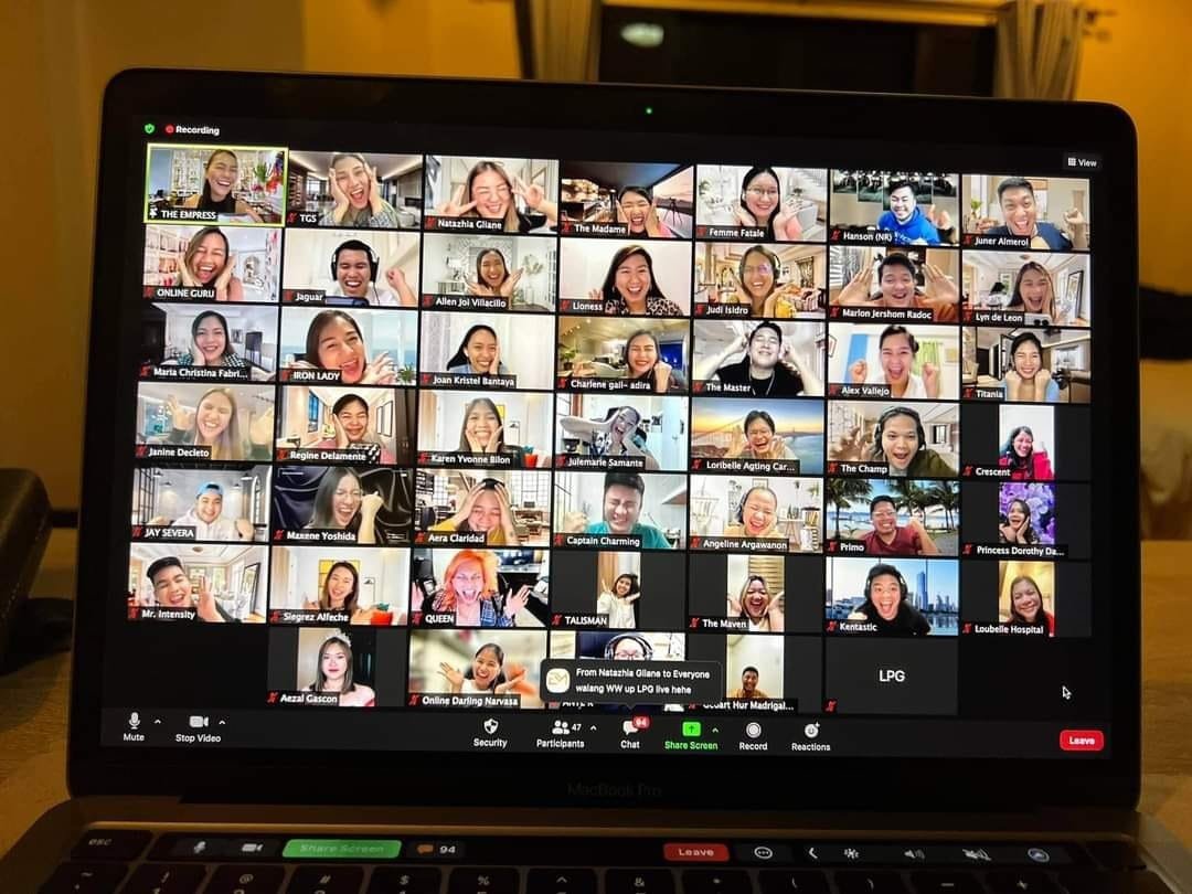 MagtilayCoach's tweet photo. This is the best thing of being a Dreamer of the Team, you get to have a chance of an up close and personal mentoring anytime. I am so happy of what they are becoming. Truly grateful for the gift of passion to help a lot of dreamers like us. 🧚‍♀️✨ https://t.co/ctacvuz0rn