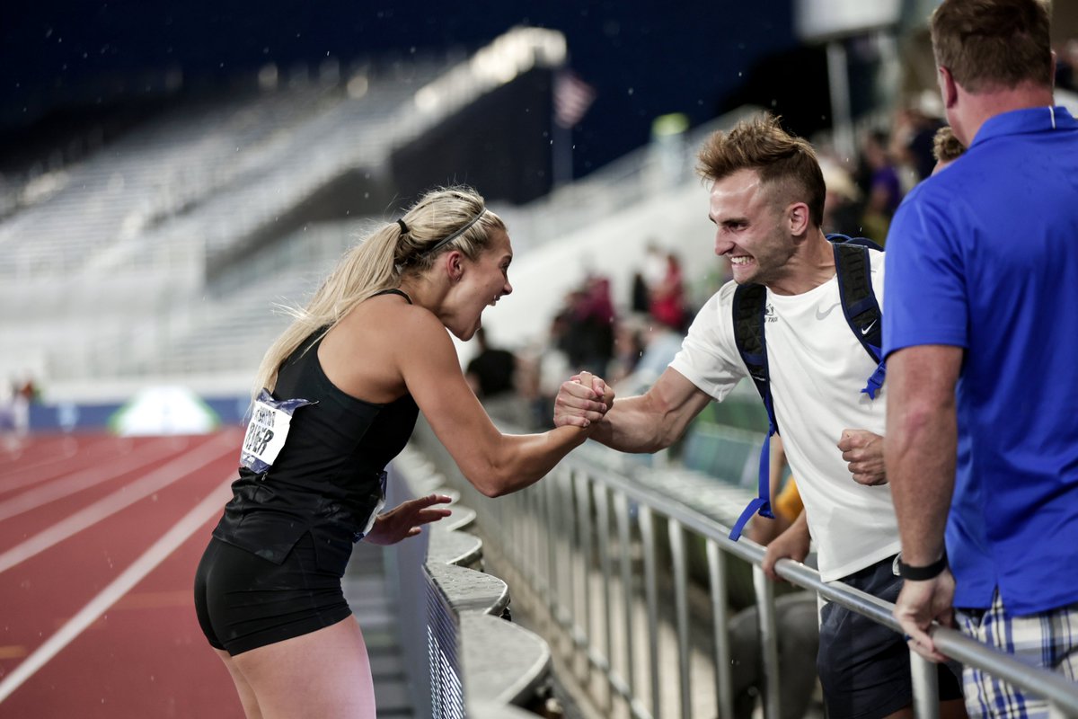 BYUTFXC's tweet photo. One throw was all it took 🏆

#BYUTF x #GoCougs https://t.co/YqkW0wKuwb