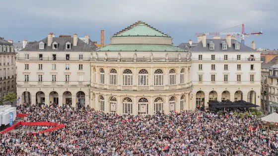 stephanegrant's tweet photo. #MusiqueMatin est en direct de Rennes, à l’occasion d’une Madame Butterfly diffusée sur grands écrans dans 45 communes de la région &amp; sur #FranceMusique via @francemusique https://t.co/XIQ2EkvCV6 @bleuarmorique @MarionGlmt https://t.co/4m4e6bNVV0