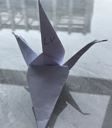 IceRainbowhia's tweet photo. Thankss so much for your activity and sharing!!! @dearmattNFT and your hosting @not_ehh_tan @IsekaiMeta 

This is the first time I folded a  crane. Only have one wing （embarrasing lol）, but I still learned a lot from your sharing. I hope there will be more activities like this https://t.co/TdsYOFA4qh