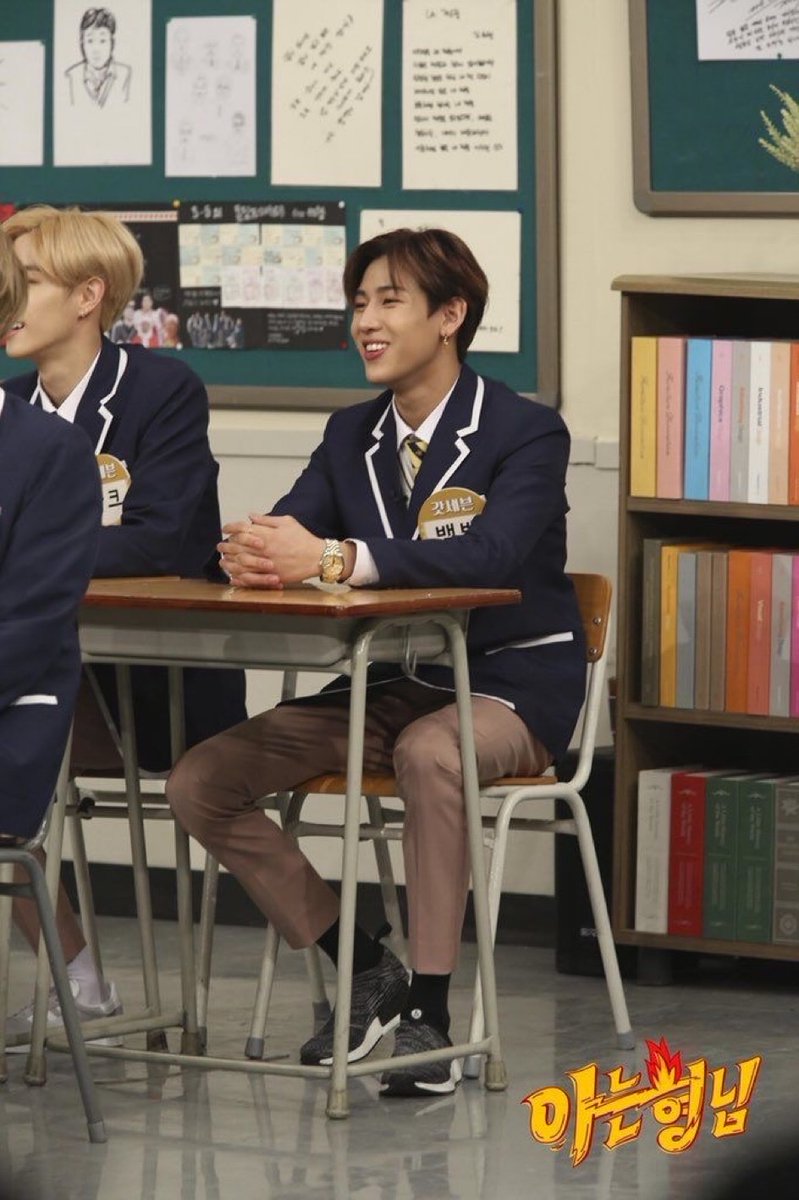 BambamHourly's tweet photo. #뱀뱀 #BamBam @BamBam1A https://t.co/xScsBVmRxy