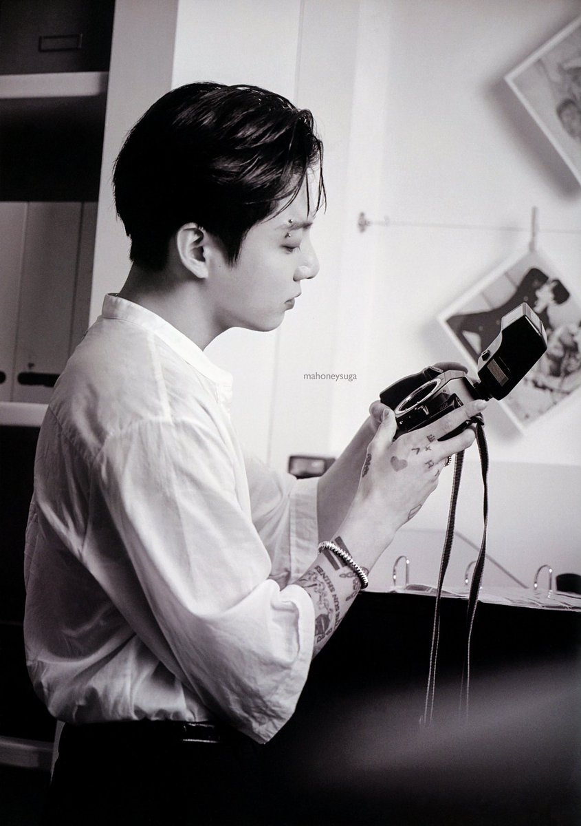 abcdefghijeon_'s tweet photo. 🖤🤍 https://t.co/J14d9DPnNa