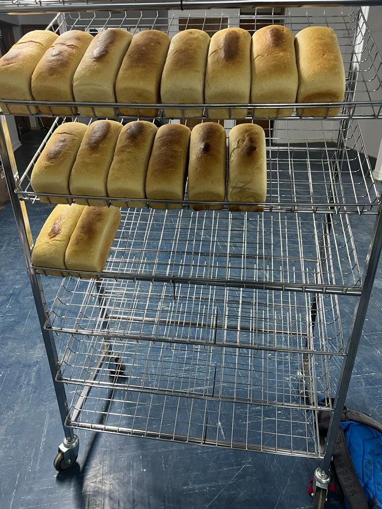What a joy to see people being trained and hearing them saying that their widest dreams are coming true, as from Monday the people of Central Karoo will no longer need to bring  bread from Worcester, warm and fresh bread will be available in Central Karoo🕺🕺🕺🕺🕺🕺🕺🕺🕺🕺🕺🕺