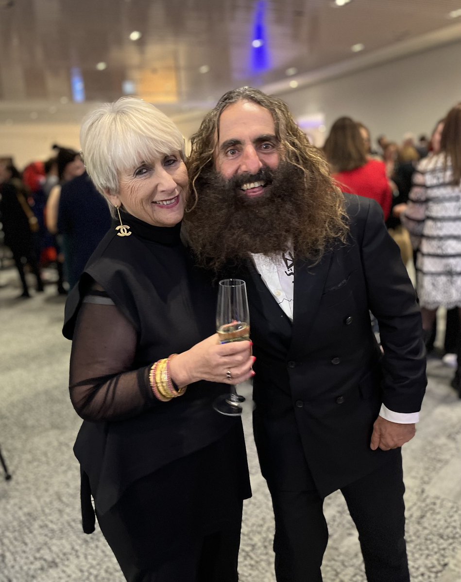 Libby Hathorn tweet media