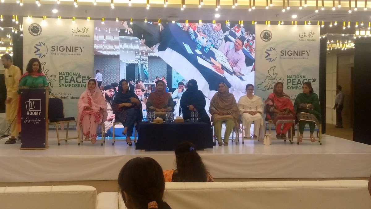 Day two of #NationalPeaceSymposium organized by @SignifyEC . #WomenPeaceActivisits are sharing their stories of efforts and challenges to bring peace in their communities.
Stepping towards #PurAmnPakistan.