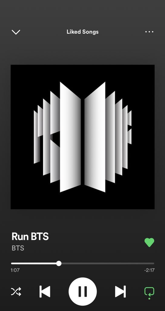 priv40513201's tweet photo. Bro run BTS🥵
#YetToCome  
#BTS_Proof  
#RunBTS
I died.... https://t.co/QZMxIPOLYM