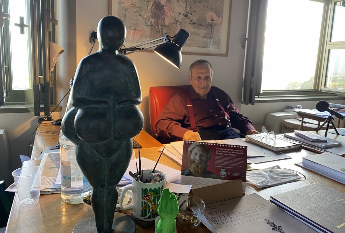 Francescami's tweet photo. «Ogni mattina quando mi alzo sono sicuro che non ce la farò a fare tutto quello che vorrei. Bisogna usare bene ogni ora della nostra vita, non sprecare mai il tempo, dare valore a ogni giornata» #daleggere oggi #AltreStorie di @mariocalabresi https://t.co/zjzEPavQEM