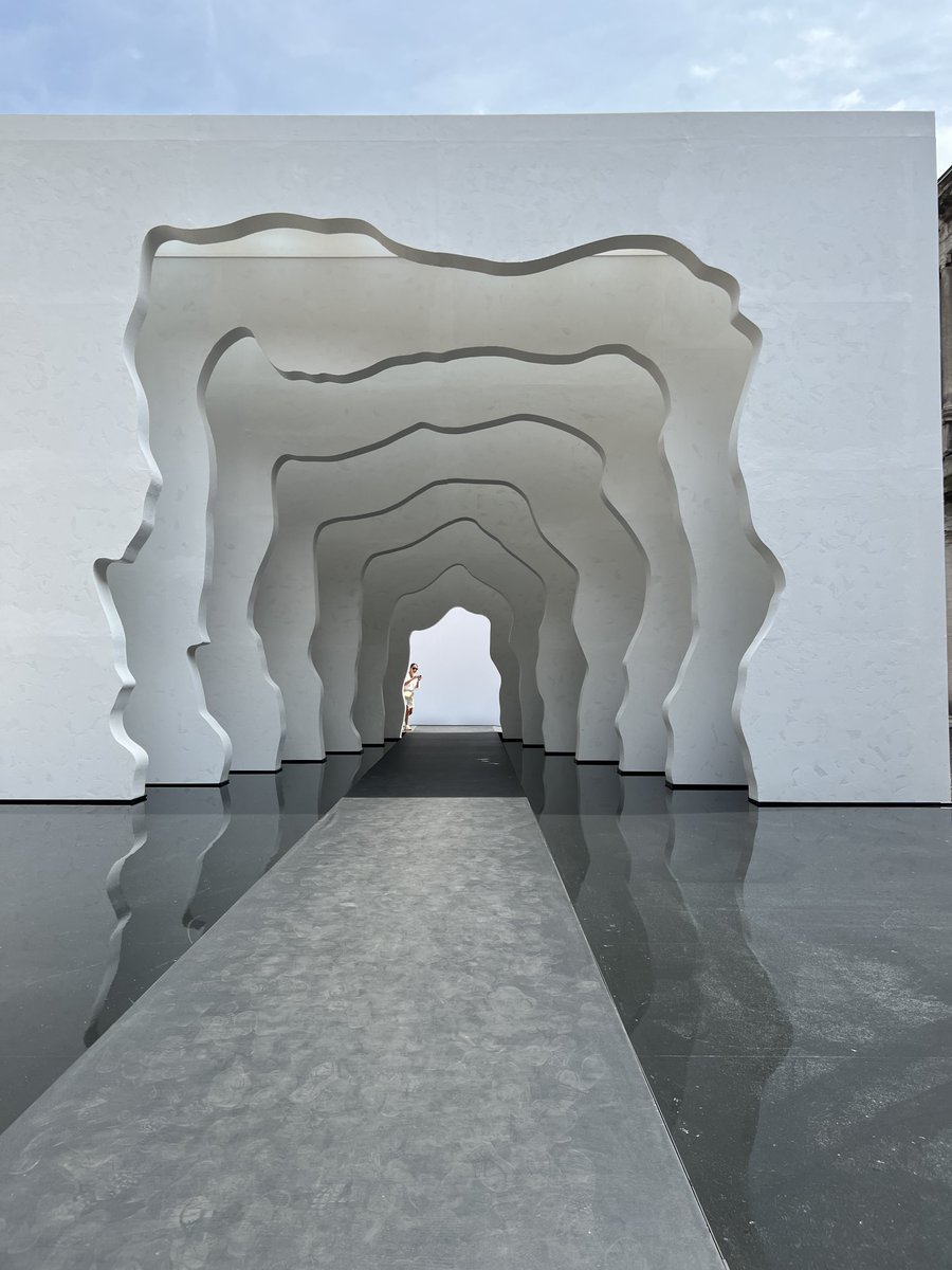 Daniel Arsham and Kohler in Palazzo del Senato.
<a href="/DanielArsham/">Daniel Arsham</a> <a href="/Kohler/">KOHLER</a> #designweek #MilanDesignWeek2022 #danielarsham #kohler <a href="/iSaloniofficial/">Salone del Mobile</a>