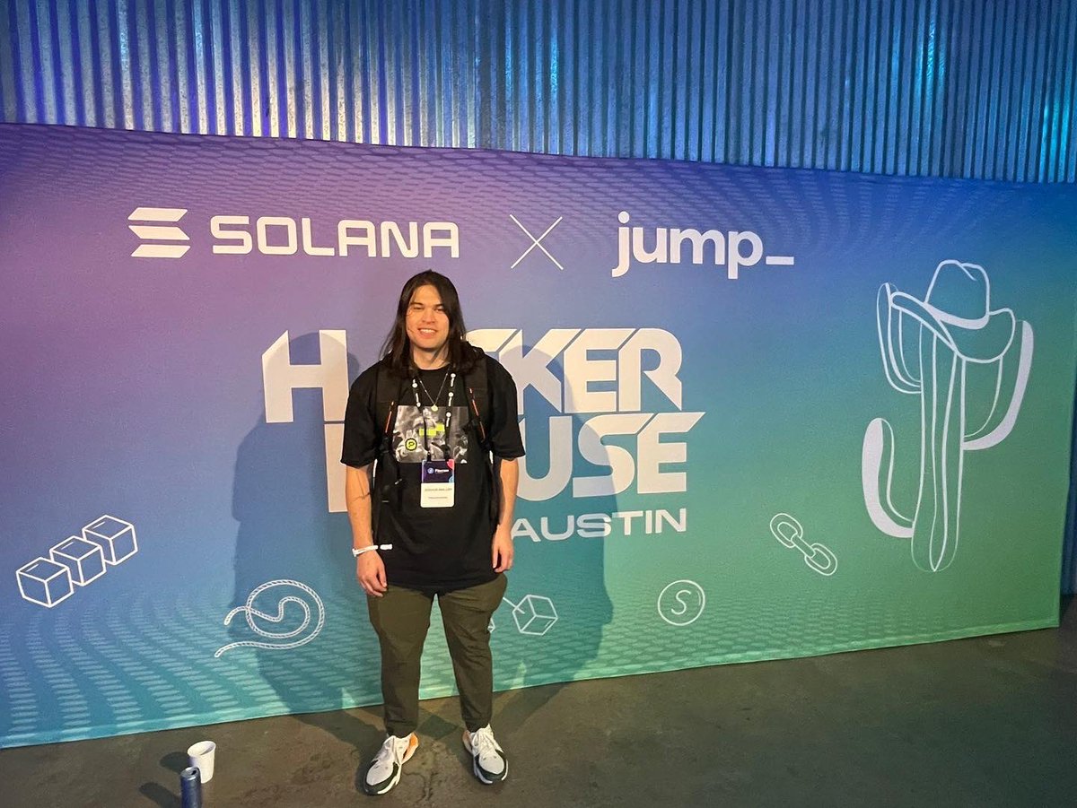 hashwarlock's tweet photo. DOT ecosystem is incredible. Meeting the faces behind the protocols &amp; choppin it up on building cross-chain products that enable new business vectors will never get old. #IBuildThereforeIAm https://t.co/E5X24YVCkk
