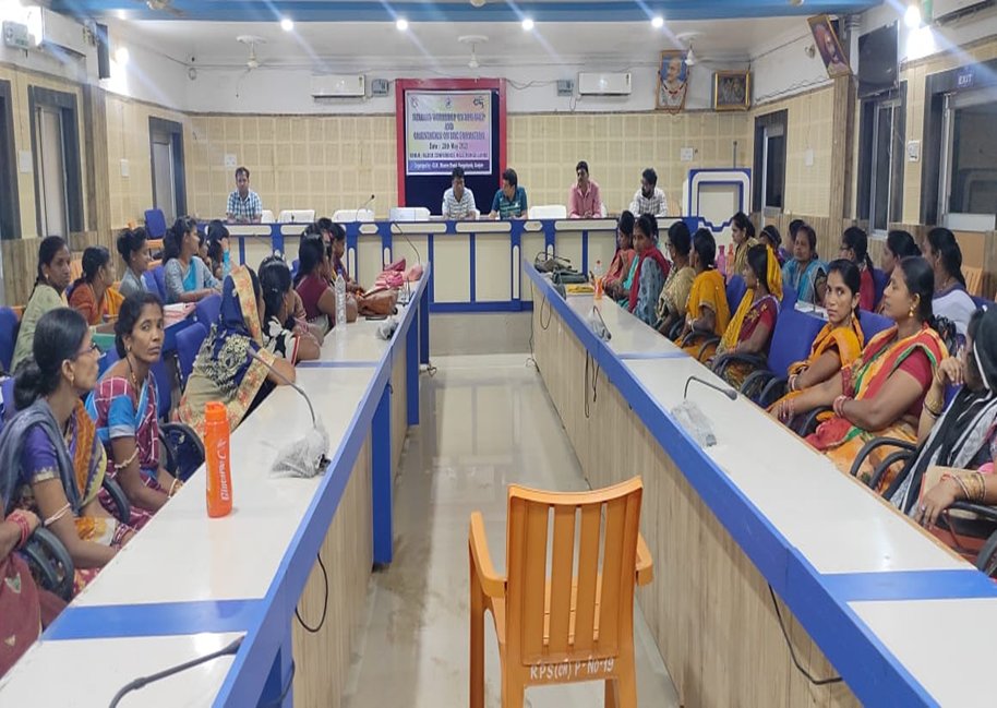 OLMGanjam's tweet photo. Block Level Sharing Workshop on DPR-SVEP and BRC formation at Rangeilunda block in the presence of respected BDO Sir,  State team (Consultant) #SVEP, BPM #OLM and BPC #MissionShakti and GPLF President Secretary and MBKs.@DRDAGanjam @DAY_NRLM @mission_shakti @Ganjam_Admin https://t.co/NXCXOxFmob